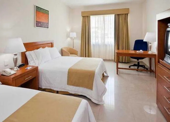 Wyndham Garden Hotel