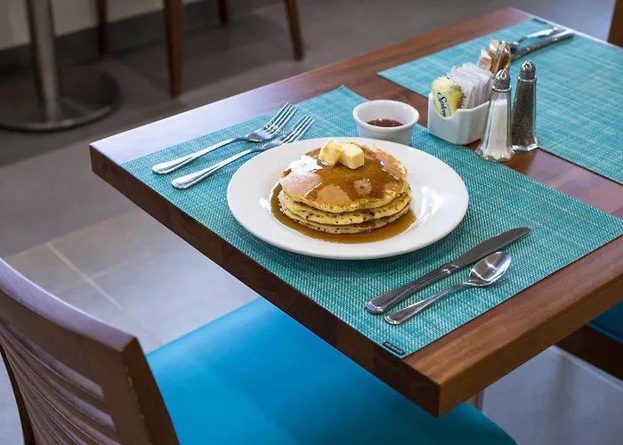 Hotel Wyndham Garden 5*