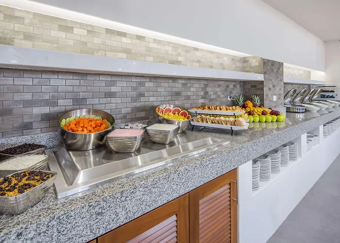 Wyndham Garden Hotel