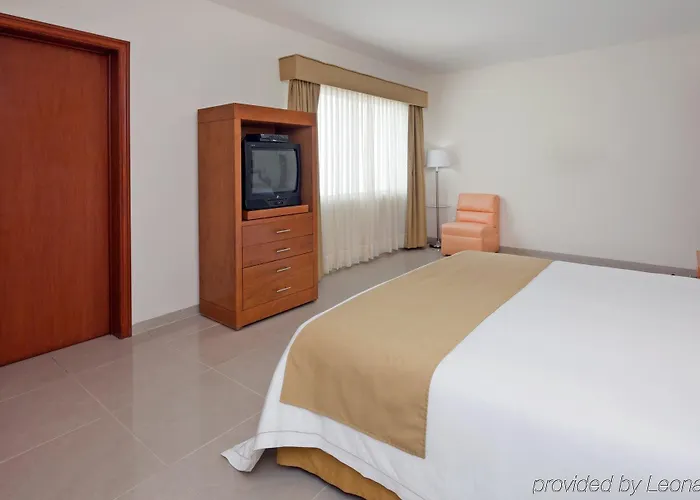 Hotel Wyndham Garden 5*